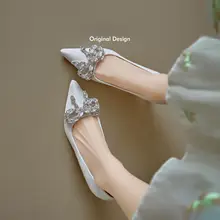 羊皮製 ポインテッドトゥ 水晶装飾 バタフライリボン付き ハイヒール【女性用・スリムフィット・浅口デザイン】