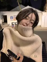 高首デザインのニットショール【秋冬用・ブラック・防寒・首元をしっかり包む】