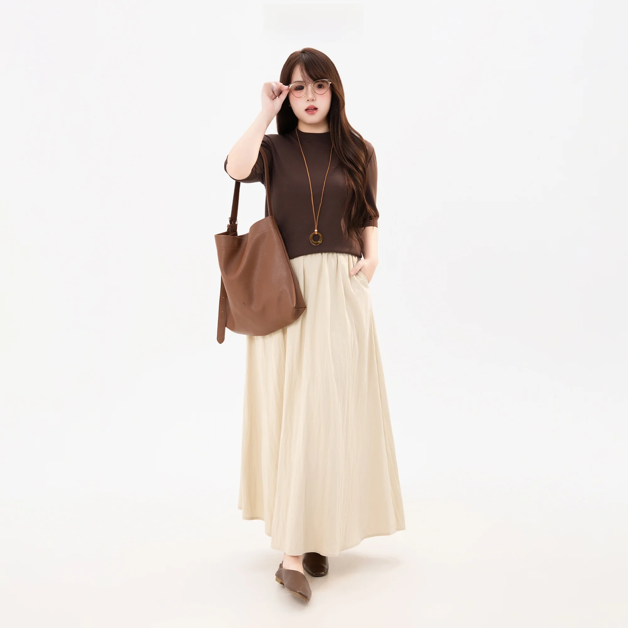 大人可愛い服 40代コーデ 完全ガイド｜体型・素材・着こなしのバランス