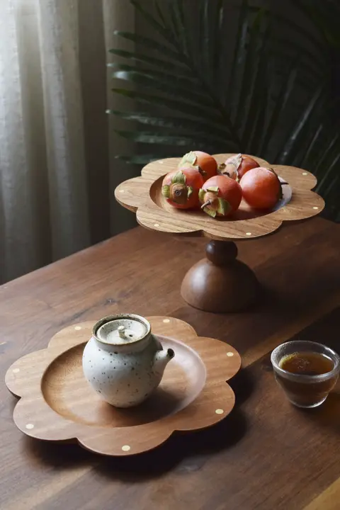 木製高脚プレート【花柄・フルーツケーキ・朝食・寿司用・日本風】