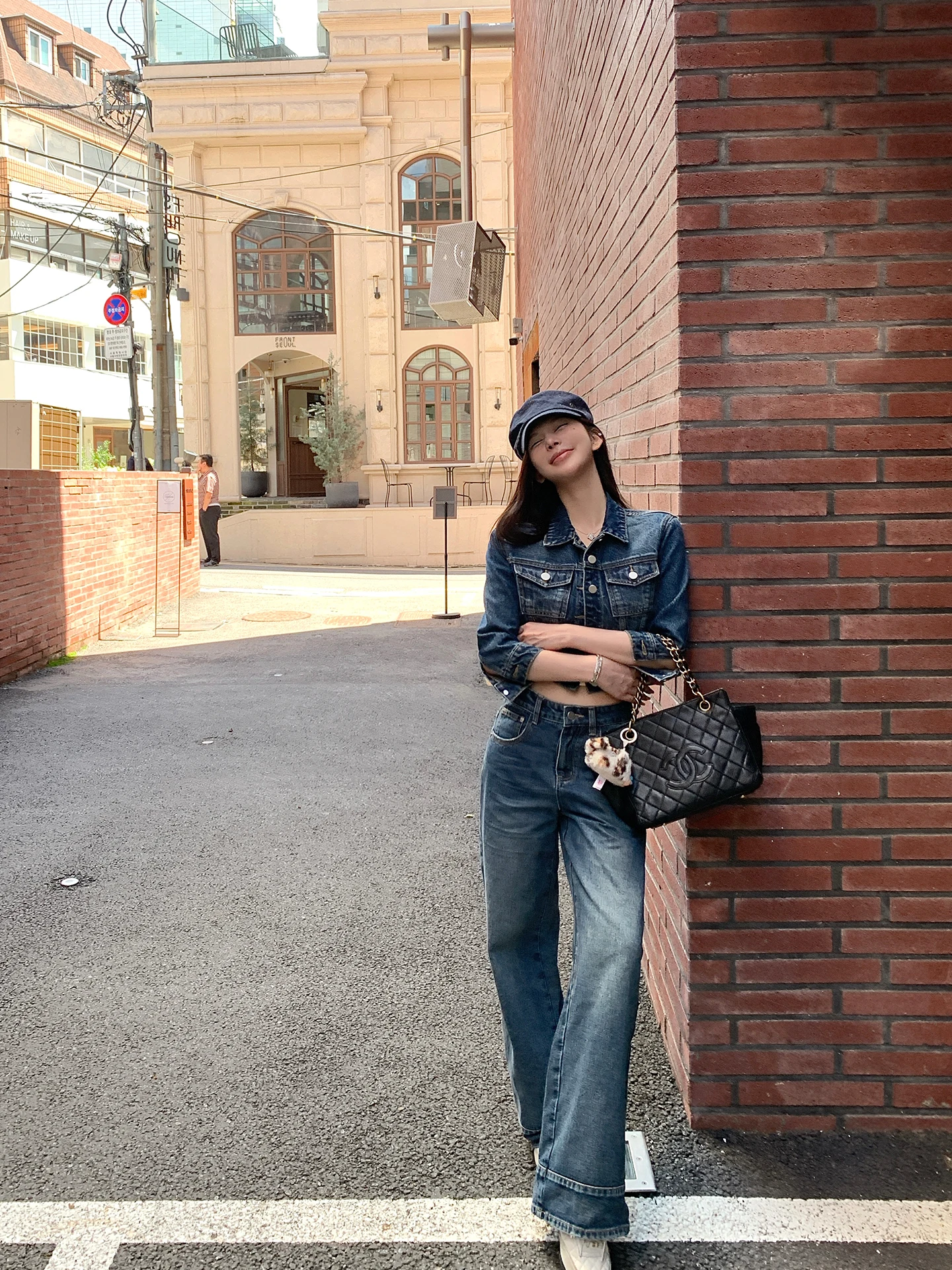 40代・50代向けカジュアルブランドとしてのsister titiのデニムセットアップは信頼性と実用性を両立