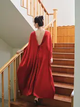 風になびくデザインの高級婚礼衣装【レッド・フレンチスタイル・エレガント】