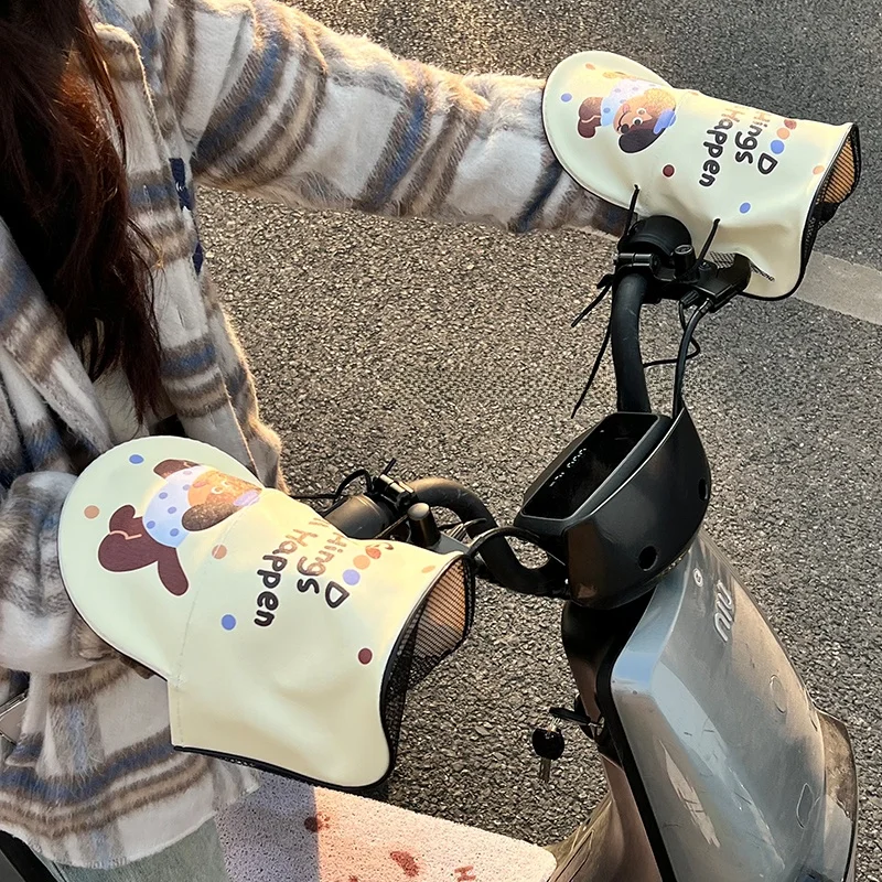 夏用バイク手袋の選定ガイド：紫外線カットと通気性を重視した立体構造モデル