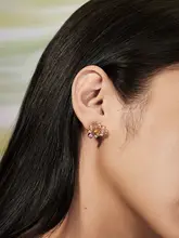 シンプルでエレガントなアイリスデザインの取り外し可能なジルコニアピアス（セットアップ対応）