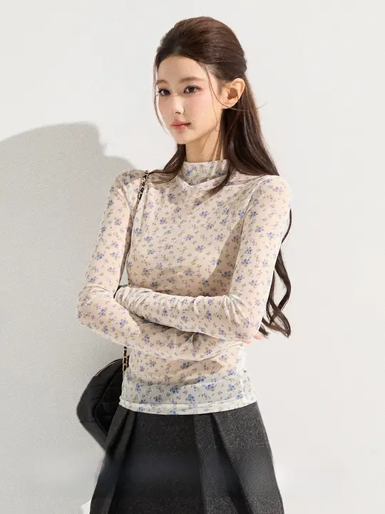 高襟フラワープリント透け感ありタイトフィット長袖Tシャツ【春季・レトロデザイン・インナー対応】