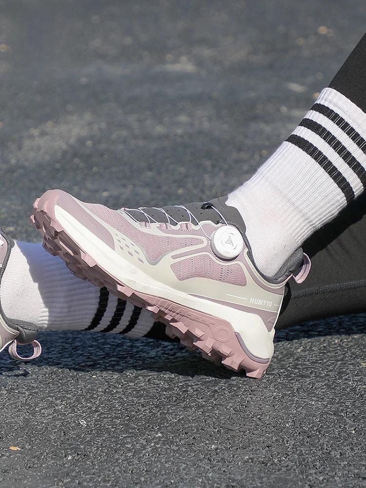 トレイルランニングシューズ HUMTTO/悍途 HTZY850930B-4：通気性と耐磨性を重視した女性向けアウトドアモデル