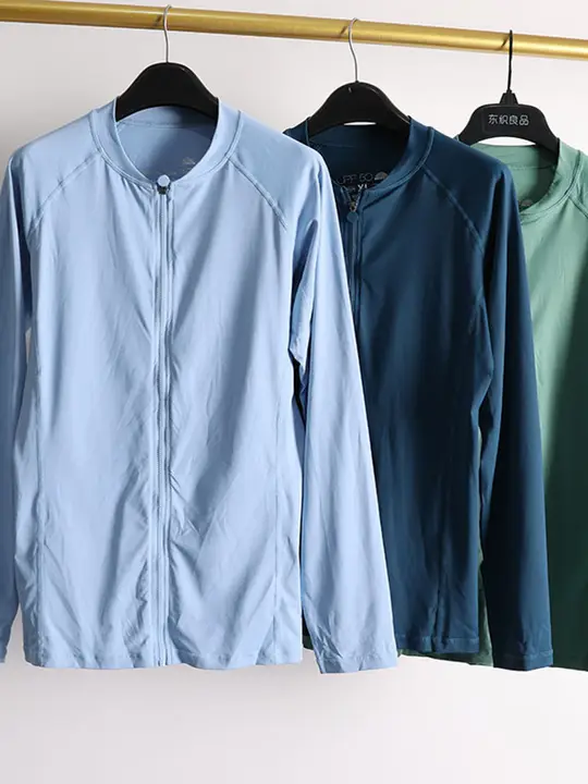 UPF50対応の子供用アウトドア長袖フィットネスジャケット【速乾・吸汗・通気性】