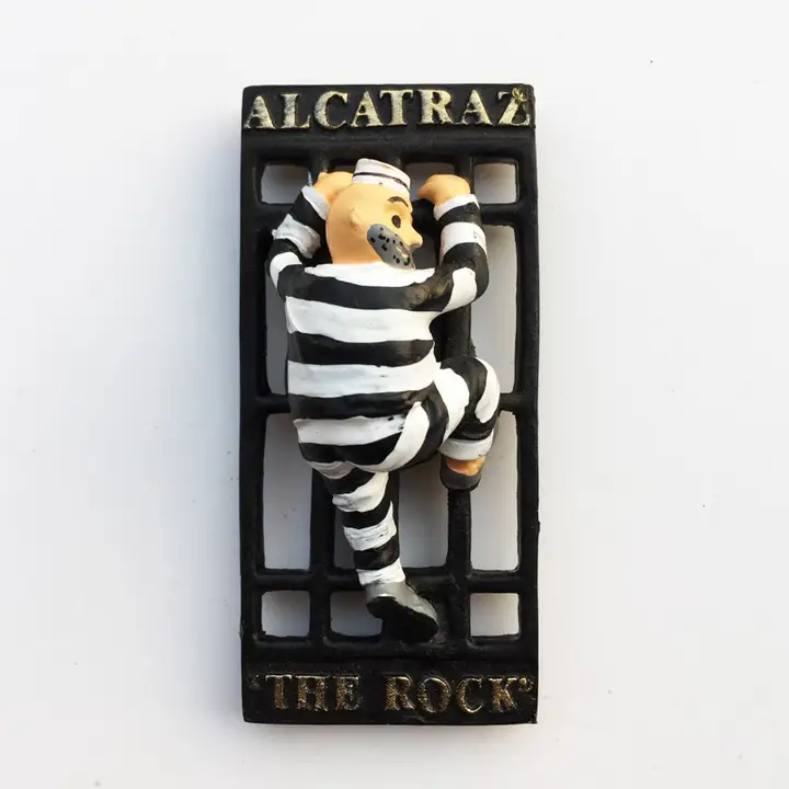 サンフランシスコ湾のアルカトラズ島立体マグネット【観光土産・冷蔵庫用】