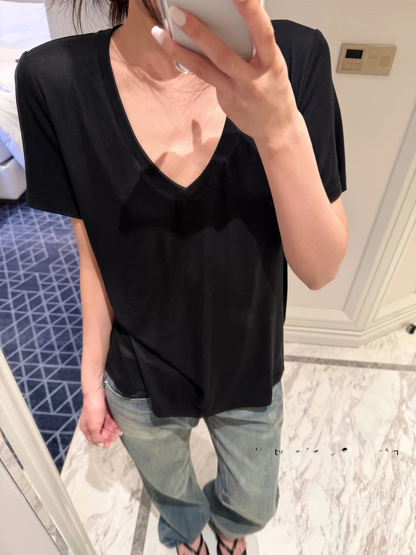 通勤でストレスを感じるあなたへ：Tシャツが安いおすすめは、本当に安いの？