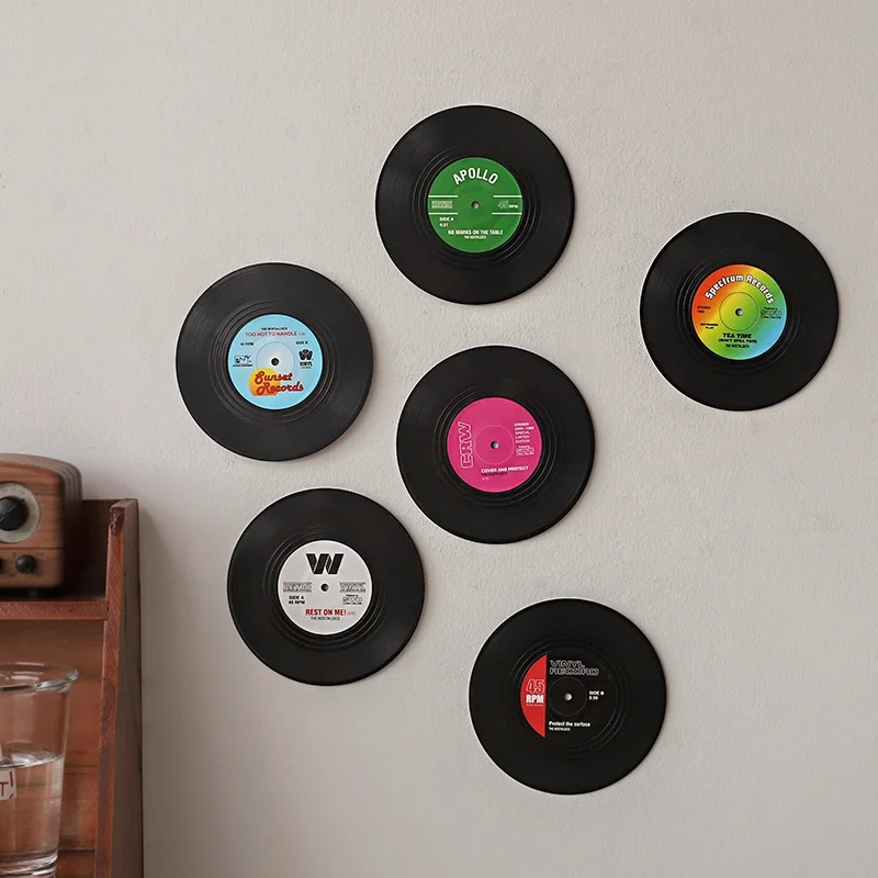レコードサイズとは？レトロデザインの黒いレコード型コースター6枚セットの実際のサイズと使い方