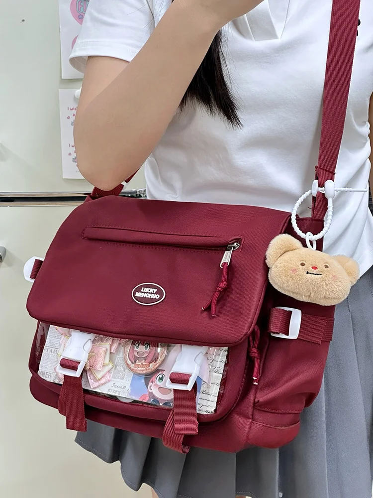 斜め掛けバッグで通学・通勤のストレスをどう減らす？