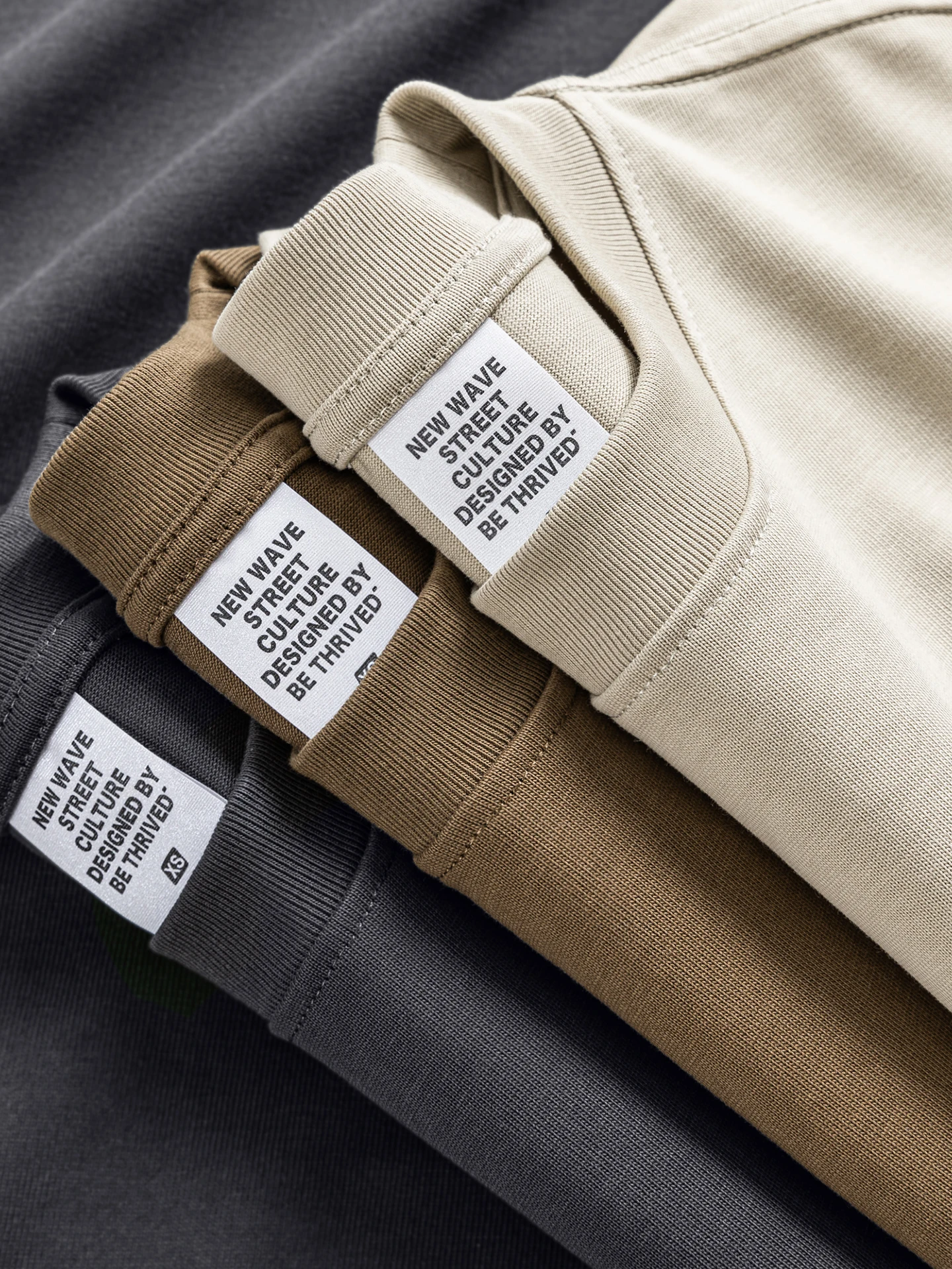 5部袖Tシャツは本当にファッションに適しているのか？その選び方と実際の着用シーンを徹底解説