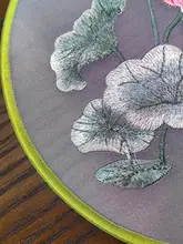 古風デザインの両面刺繍団扇【国風・舞踊用・夏用】
