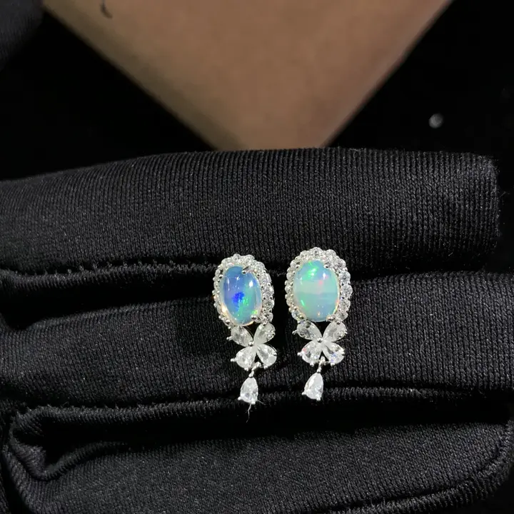 天然カラフルオパールピアス【華やかなデザイン・バレンタインギフトに最適】