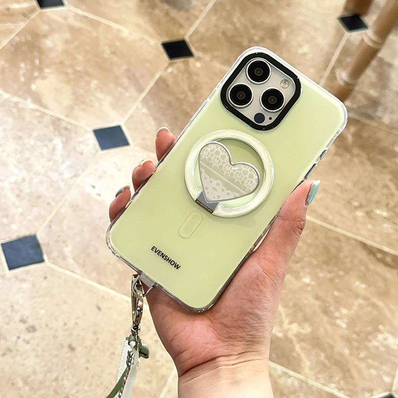 スマホケース マグネットはどんなもの？通勤・旅行で使えるリ アルな使い方を解説