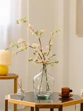 雪柳の枝 フランス風のフラワーアレンジメント【高級感ある造花・テーブル装飾用】
