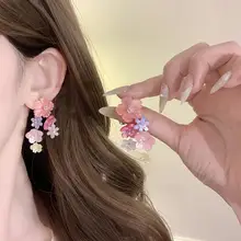 夏のカジュアルフラワーピアス【女性用・甘さあふれるデザイン・耳クリップ付き】
