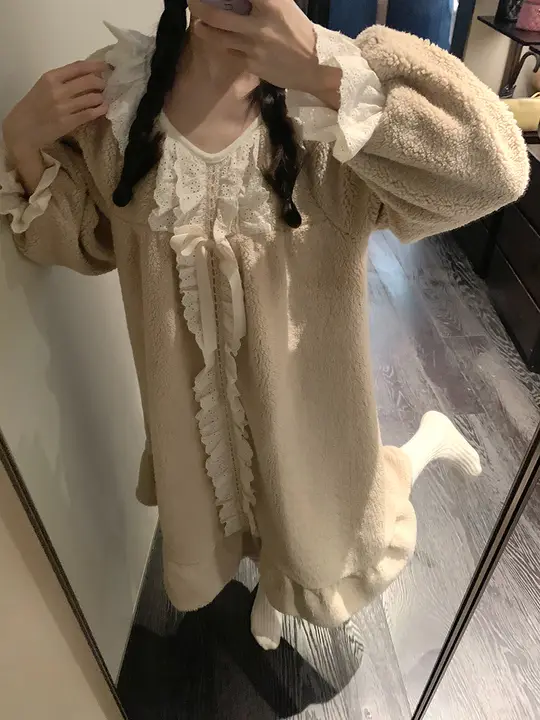 公爵デザインの姫系柔らかなおやすみパジャマ【極上の柔らかさ・フリル付き・三点組（セットアップ対応）】