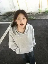 アメリカンレトロ 浅灰色フード付きフルーツスウェットシャツ【秋用・フィット・オーバーサイズ】