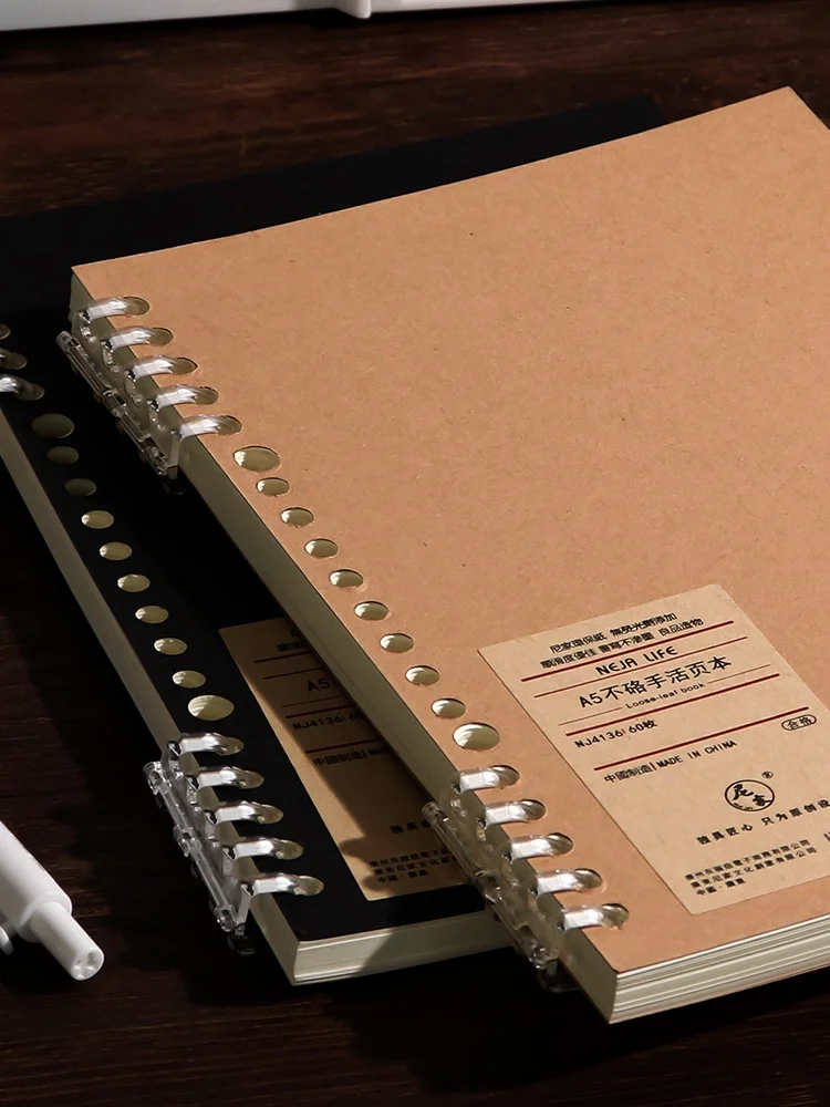 B5 レトロ牛革リングノート：シンプルデザインで学生が選ぶ実用性の証