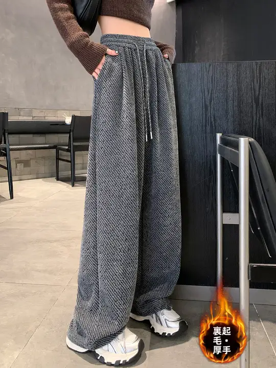 極上の柔らかさのフリースパンツ【女性用・秋冬・細身・ベルボトムスタイル】（セットアップ対応）