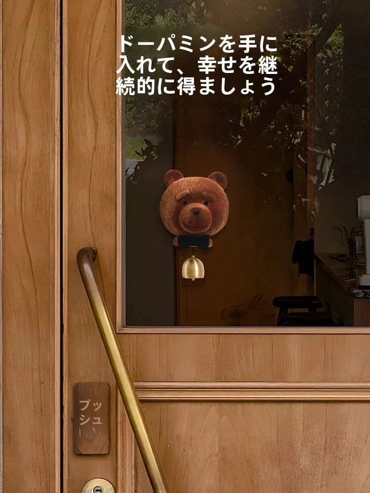 10月に壁に貼るかわいいアイテムは、ドアベルで決める？