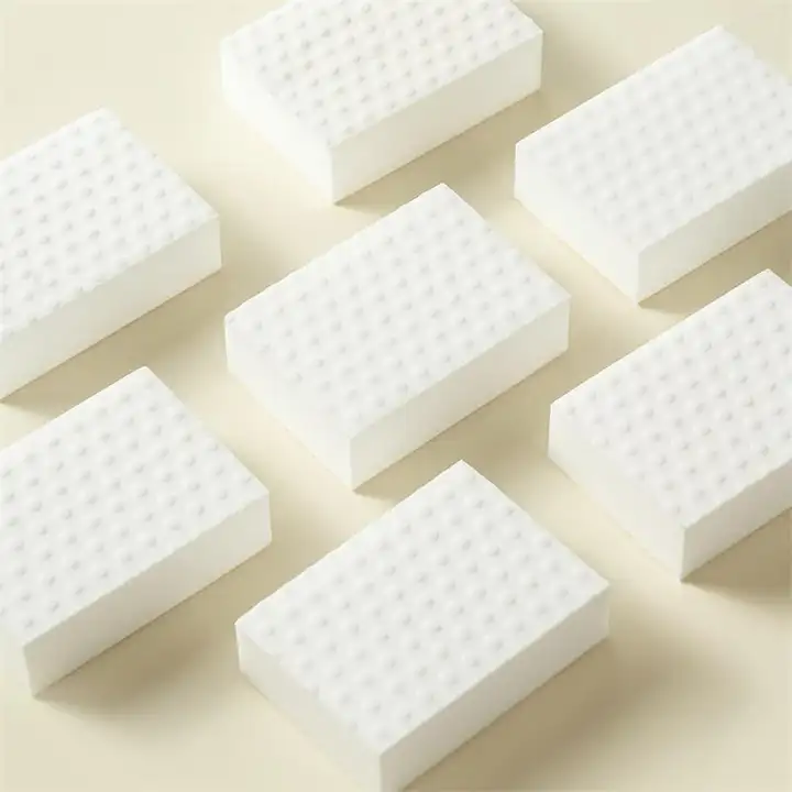 使い捨てナノスポンジキッチンクリーナー【洗剤不要・茶碗や鍋の汚れ落とし】
