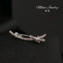 デザイン性のあるリボンブローチ【Vネック用・ファッション小物・スーツ用】