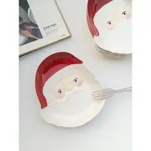 可愛いサンタクロースの陶器プレート【クリスマスムード・ストロベリーデザイン】