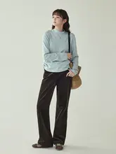 ブルーのハイネック長袖Tシャツ【サイドドローストリング・ゆったりフィット・秋用】