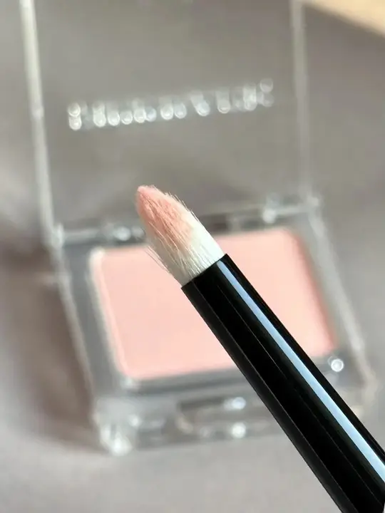 目元を華やかに演出！アイシャドウブラシ【ハイライト・メイク初心者向け】