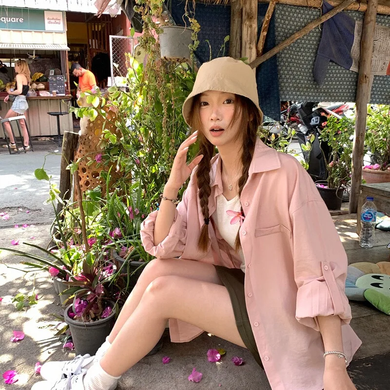 フィットのアシンメトリックシャツ【バルーンスリーブ・女性用・カジュアルデザイン】