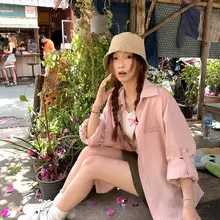 フィットのアシンメトリックシャツ【バルーンスリーブ・女性用・カジュアルデザイン】