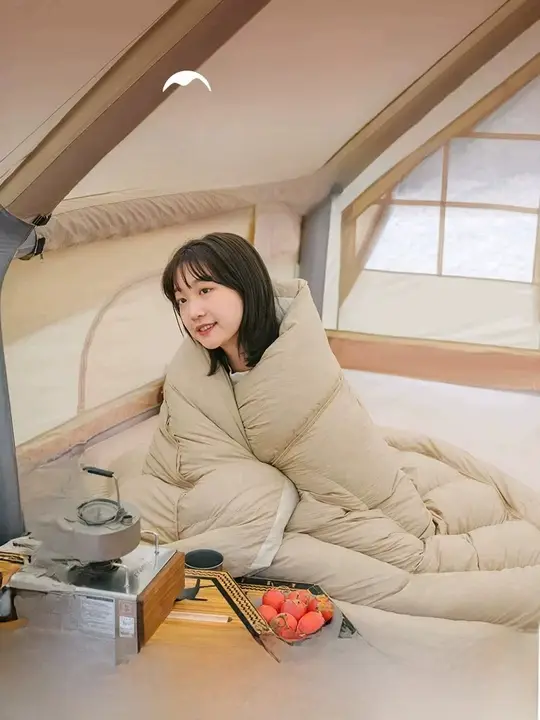 大人用ダックダウンシュラフ【冬用・キャンプ用・防寒・-10℃対応・厚手】