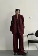 シンプルで洗練されたデザイン！ワインレッドの小西服【春秋用・女性用・ジャケット・パンツ付き】（セットアップ対応）
