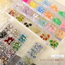 透明PS製 ネイルアクセサリー収納ボックス【24仕切り・蓋付き・小物整理用】