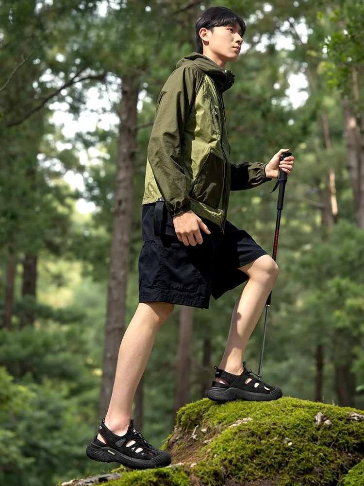 塩水サンダルとは何か？Warrior回力の通気性サンダルが水陸両用に適する理由