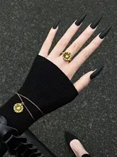 大英博物館の2025年新作人差し指ニッチリング