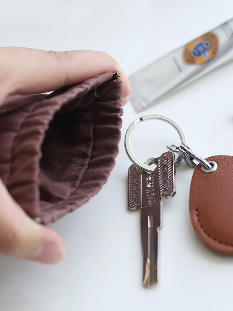 敦煌手工刺繍のDIY材料キット：布製小銭入れとキーケースの作り方と実用性