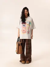 カジュアルなアメリカンカートゥーンプリントの半袖Tシャツ【ゆったりフィット・クルーネック】