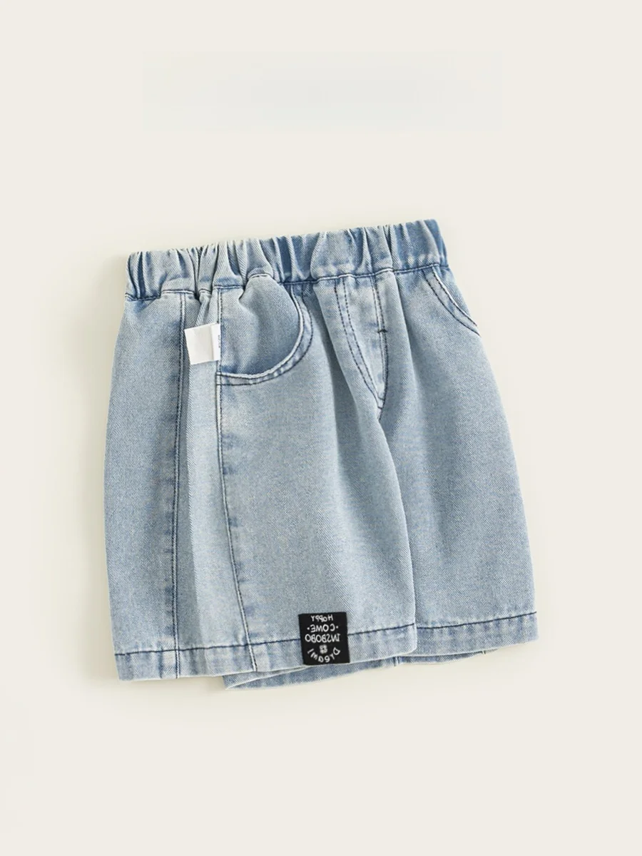 夏用レトロストリートスタイル キッズデニムショートパンツの着用シーンとフィット感
