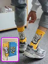 クールデザインの綿混ソックス【男女兼用・吸汗・防臭・中筒・カートゥーン柄】（セットアップ対応）