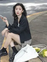 黒のワークシャツジャケット【春秋用・ショート丈・女性用・通勤に最適】