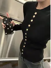 ブラック金属ボタンニットカーディガン【秋用・ソフトタッチ・女性用・ショート丈】