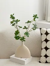フェイクプランツ マツサネブ 木製リビング 花のアレンジメント 装飾品