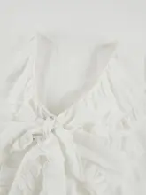 春の新作！ファンタジー都市デザインのフリル付きストライプシャツ
