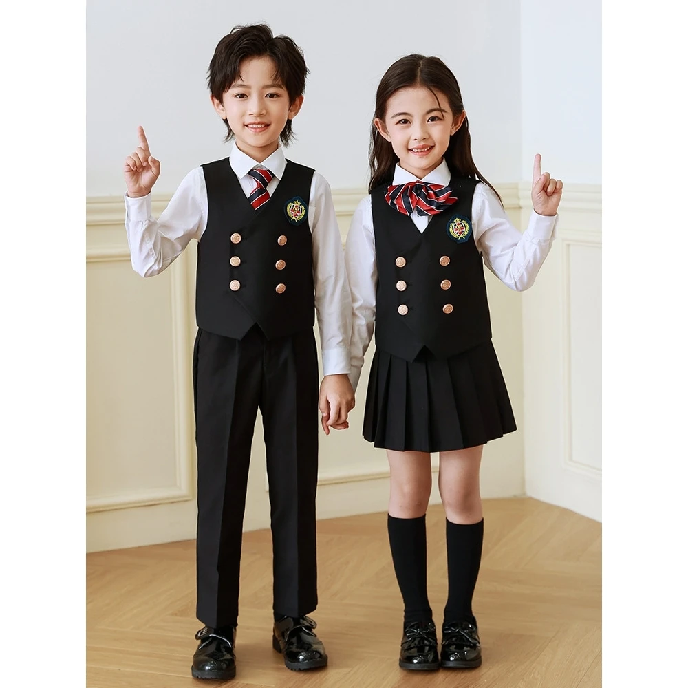小学一年生の男の子にぴったり？修学旅行用の制服選びで迷うなら、これで解決！