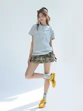 リボン付きのデザインTシャツ【夏用・防寒・快適な着心地・ゆったりシルエット】