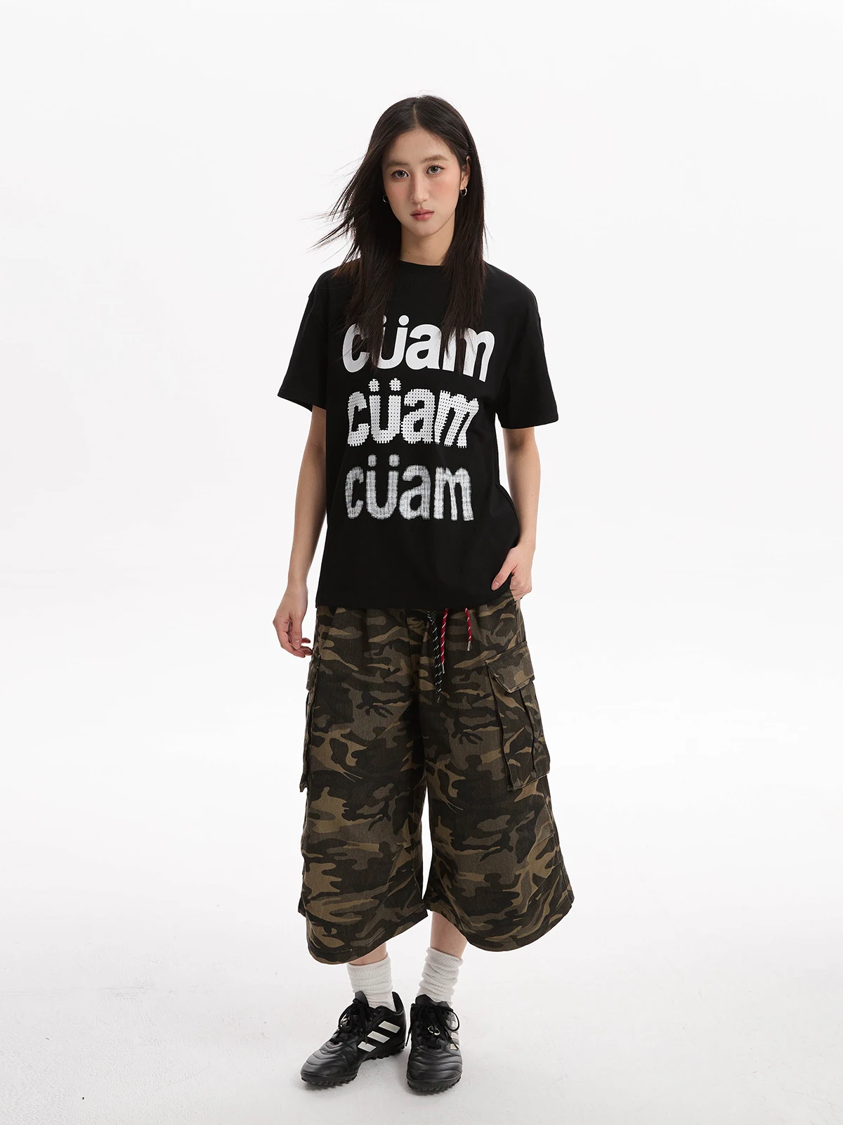 Apocket スリムハイエンドTシャツ：スタイリッシュなモダンファッションの実用性を検証
