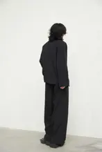 SUNYVONNE ジャケット【デザイン性のあるラウンドジップ・ショート丈・カジュアル】